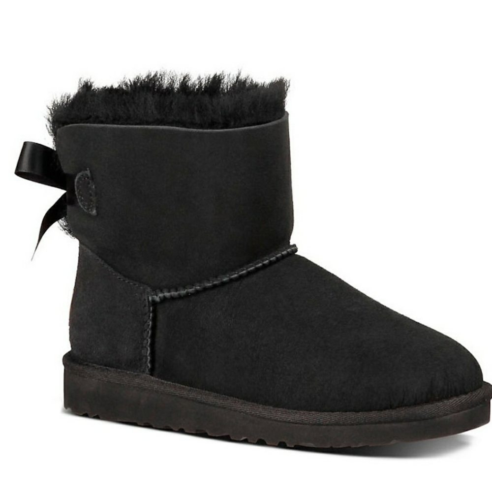UGG Women's Bailey Bow Mini Size 9